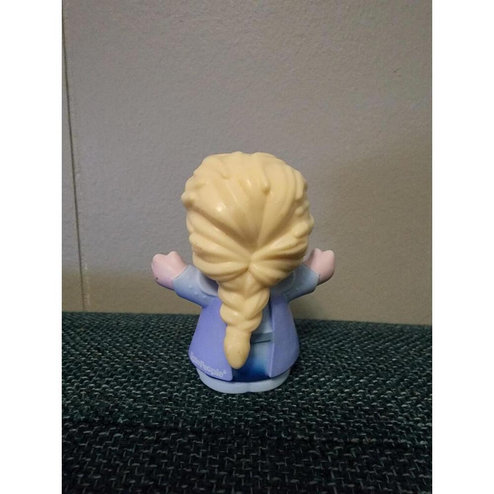 DISNEY FISHER PRICE LITTLE PEOPLE FROZEN ELSA FIGURE - Picture 2 of 2